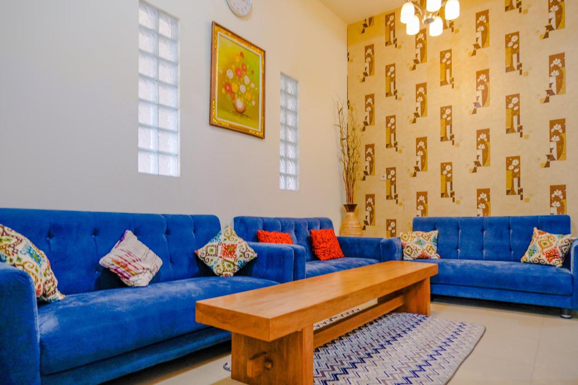 Oyo 2376 Tiara Family Residence Batu  Buitenkant foto